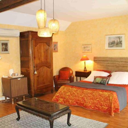 Chambres D'Hotes : La Cour D'Etrepy Le Mesnil-sur-Oger Exterior foto