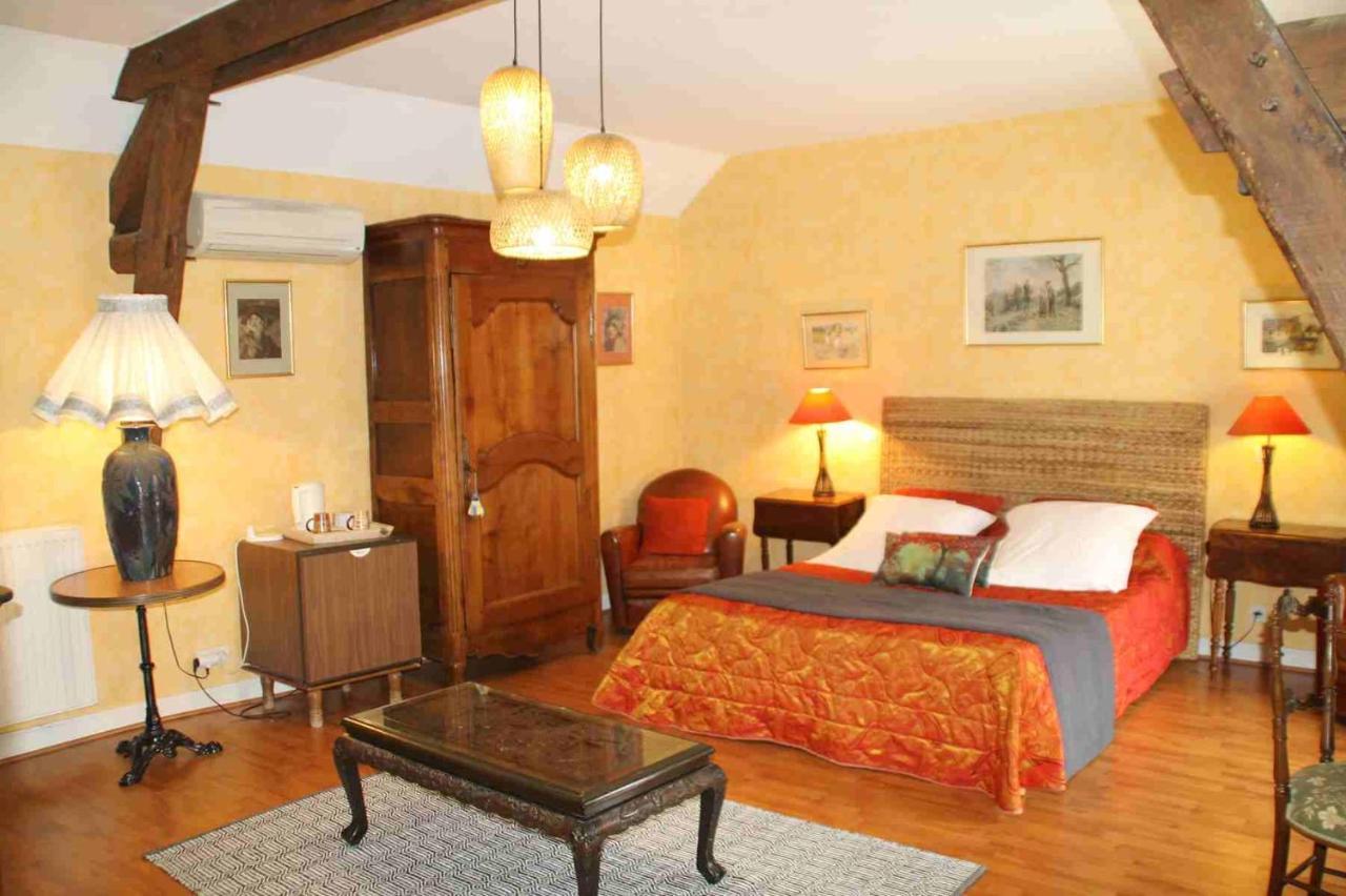 Chambres D'Hotes : La Cour D'Etrepy Le Mesnil-sur-Oger Exterior foto